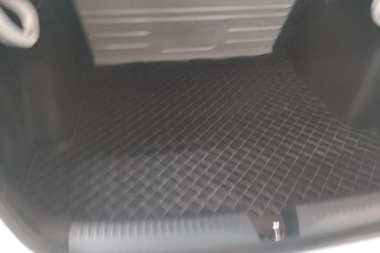 Used Jetta VA3 2024 1.5L Manual Entry-Level Version Trunk