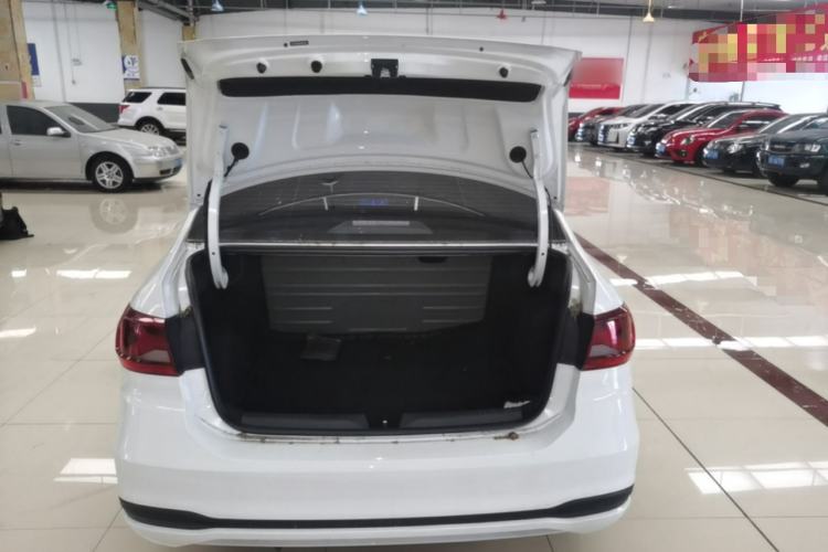 Used Jetta VA3 2024 1.5L Manual Entry-Level Version Trunk