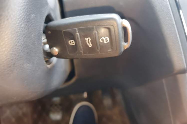 Used Jetta VA3 2024 1.5L Manual Entry-Level Version Vehicle Key