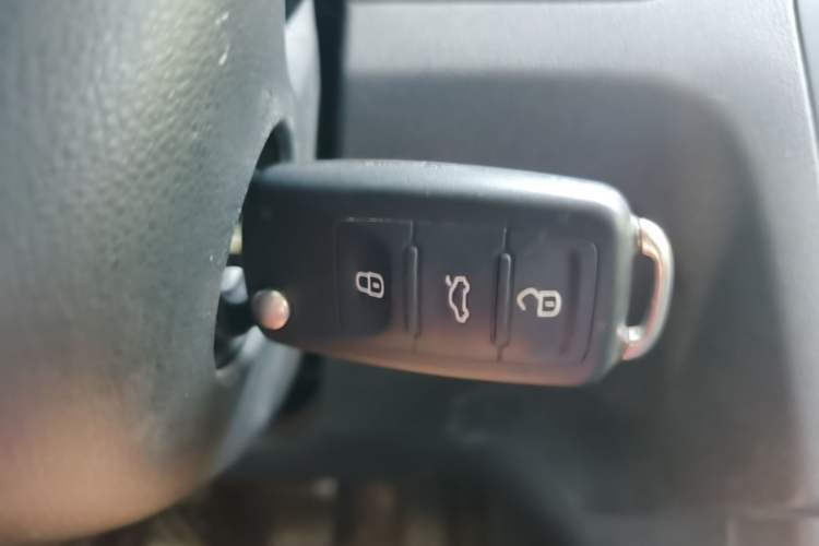 Used Jetta VA3 2024 1.5L Manual Entry-Level Version Vehicle Key
