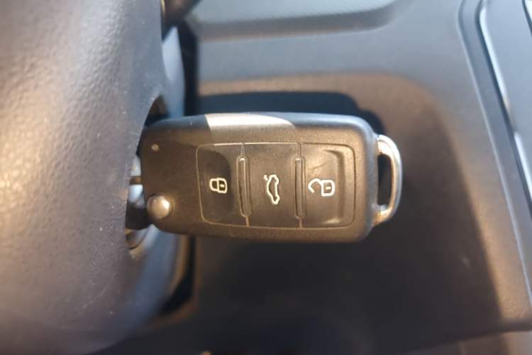 Used Jetta VA3 2024 1.5L Manual Entry-Level Version Vehicle Key