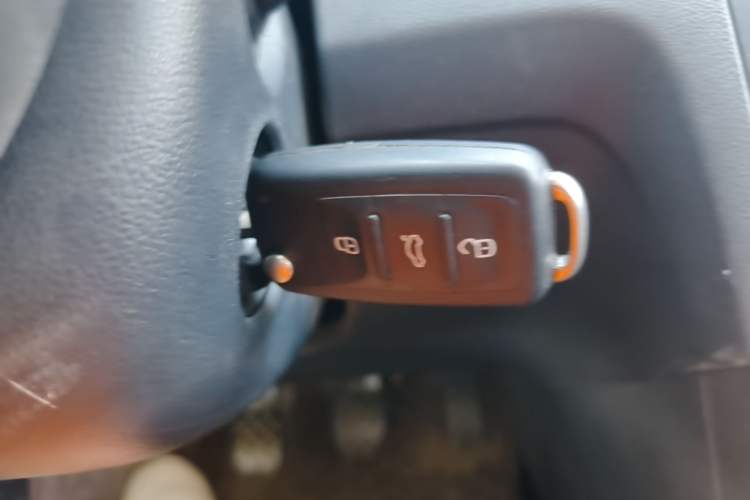 Used Jetta VA3 2024 1.5L Manual Entry-Level Version Vehicle Key
