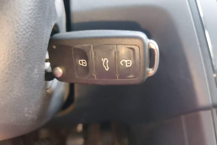 Used Jetta VA3 2024 1.5L Manual Entry-Level Version Vehicle Key