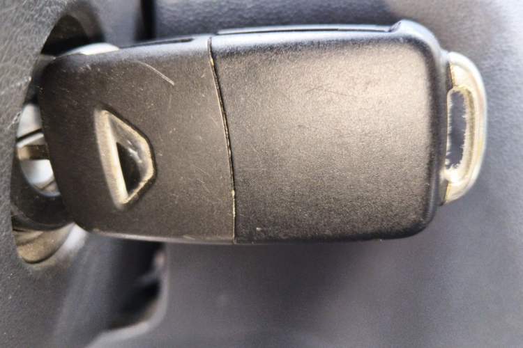 Used Jetta VA3 2024 1.5L Manual Entry-Level Version Vehicle Key