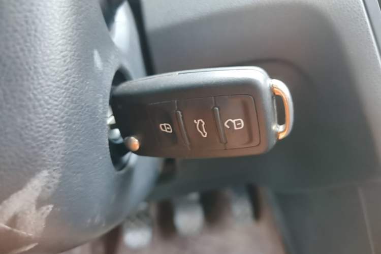 Used Jetta VA3 2024 1.5L Manual Entry-Level Version Vehicle Key