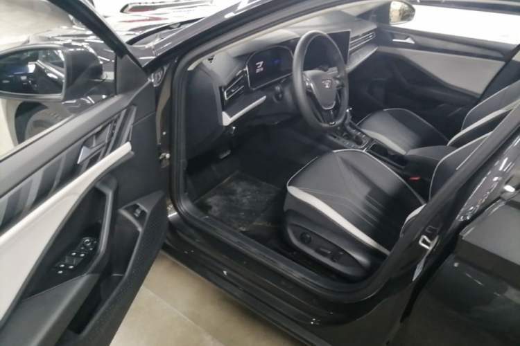 Used Jetta VA7 2025 1.4T First-Come First-Served Edition Driver Seat
