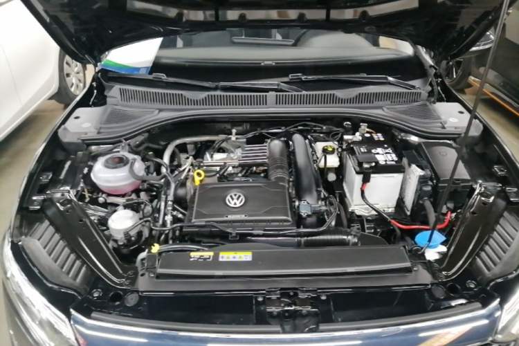 Used Jetta VA7 2025 1.4T First-Come First-Served Edition Engine Bay