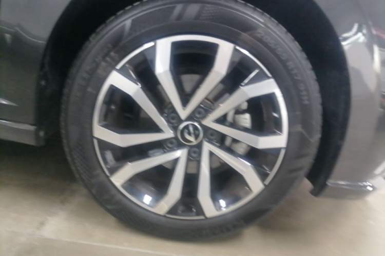 Used Jetta VA7 2025 1.4T First-Come First-Served Edition Exterior 4