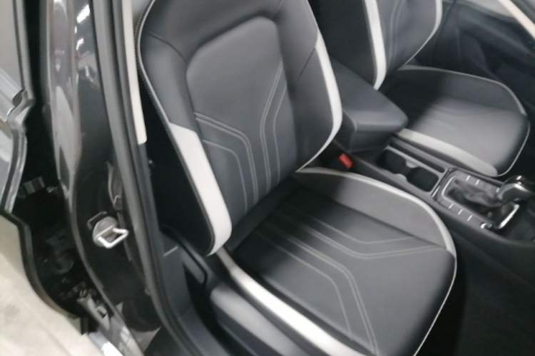 Used Jetta VA7 2025 1.4T First-Come First-Served Edition Right Front Seat