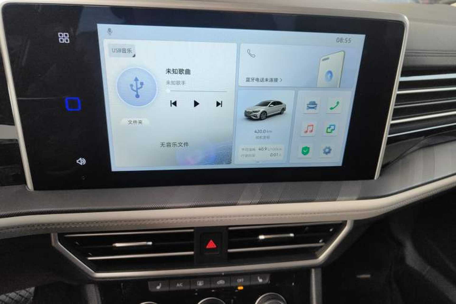 Used Jetta VA7 2025 1.4T First-Come First-Served Edition Audio And AC Panel