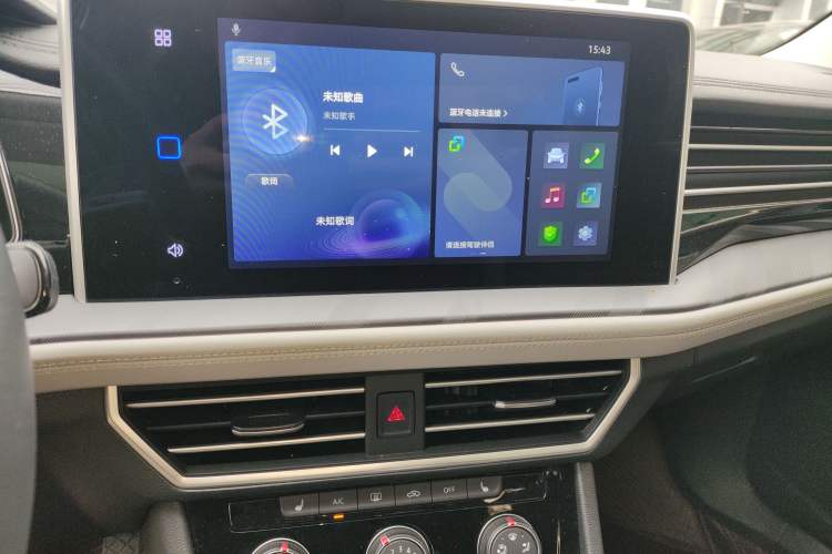 Used Jetta VA7 2025 1.4T First-Come First-Served Edition Audio And AC Panel