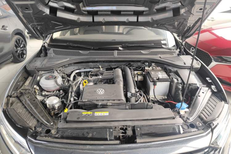 Used Jetta VA7 2025 1.4T First-Come First-Served Edition Engine Bay