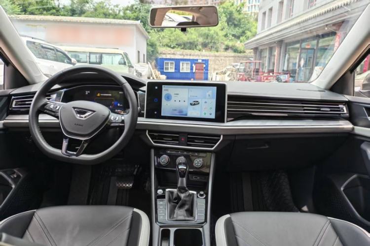 Used Jetta VA7 2025 1.4T First-Come First-Served Edition Interior 3