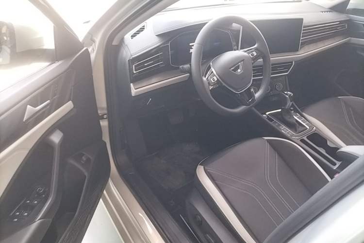 Used Jetta VA7 2025 1.4T First-Come First-Served Edition Driver Seat