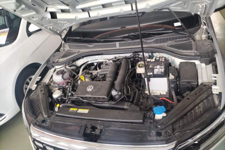 Used Jetta VA7 2025 1.4T First-Come First-Served Edition Engine Bay