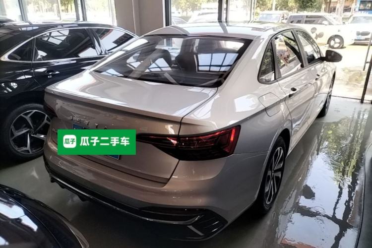 Used Jetta VA7 2025 1.4T First-Come First-Served Edition Rear Right 45 Deg