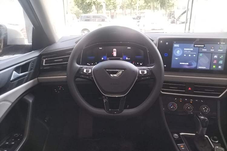 Used Jetta VA7 2025 1.4T First-Come First-Served Edition Steering Wheel