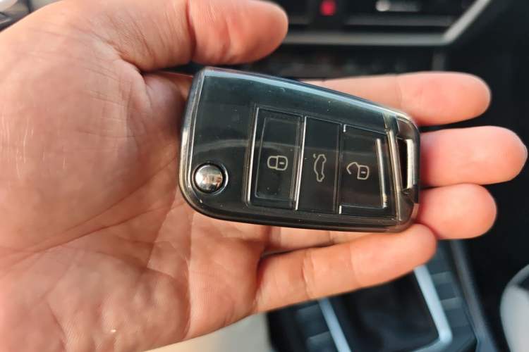 Used Jetta VA7 2025 1.4T Top-Tier Version Vehicle Key