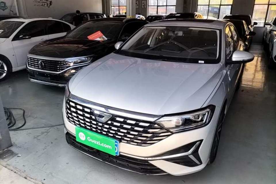Jetta VA7 2025