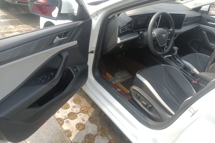 Used Jetta VA7 2025 1.4T First-Come First-Served Edition Driver Seat