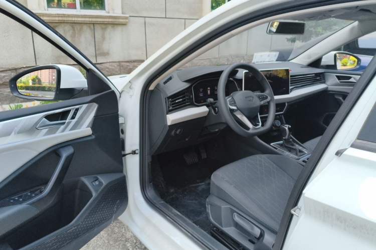 Used Jetta VA7 2025 1.4T "Listen to the Advice" Version Driver Seat