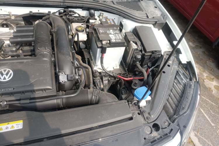 Used Jetta VA7 2025 1.4T First-Come First-Served Edition Engine Bay Left