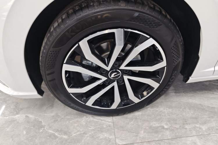 Used Jetta VA7 2025 1.4T First-Come First-Served Edition Exterior 4