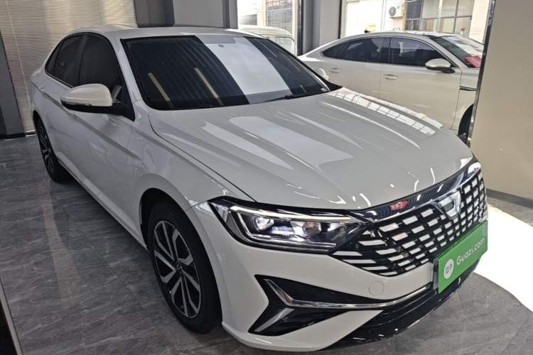 Used Jetta VA7 2025 1.4T First-Come First-Served Edition Front Right 45 Deg