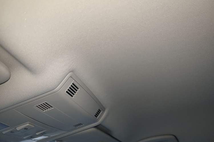 Used Jetta VA7 2025 1.4T "Listen to the Advice" Version Headliner
