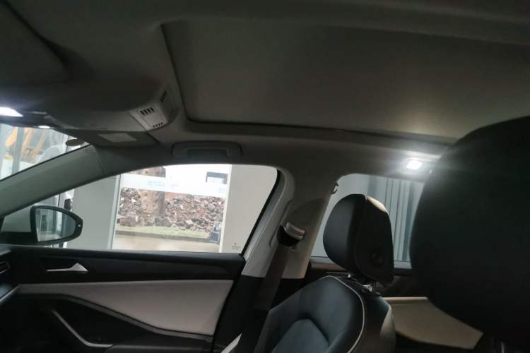 Used Jetta VA7 2025 1.4T First-Come First-Served Edition Headliner