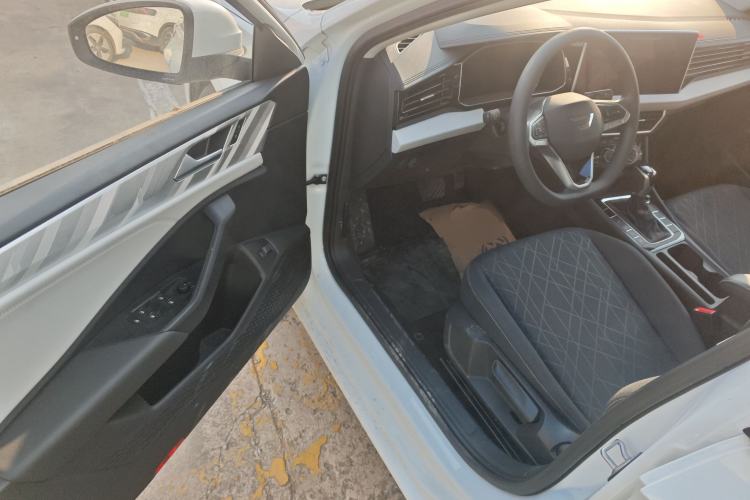 Used Jetta VA7 2025 1.4T "Listen to the Advice" Version Interior 3