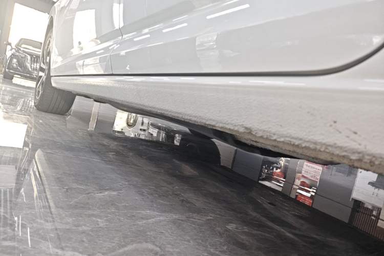 Used Jetta VA7 2025 1.4T First-Come First-Served Edition Left Side Sill