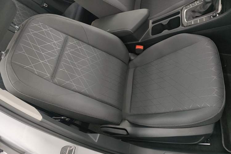 Used Jetta VA7 2025 1.4T "Listen to the Advice" Version Right Front Seat