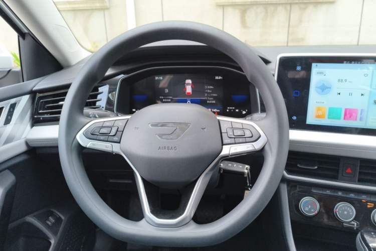 Used Jetta VA7 2025 1.4T "Listen to the Advice" Version Steering Wheel