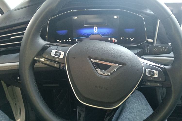 Used Jetta VA7 2025 1.4T First-Come First-Served Edition Steering Wheel