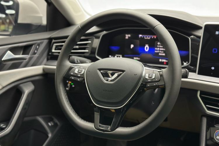 Used Jetta VA7 2025 1.4T First-Come First-Served Edition Steering Wheel