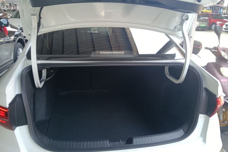 Used Jetta VA7 2025 1.4T First-Come First-Served Edition Trunk