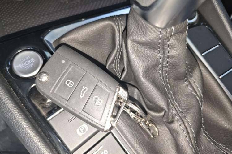 Used Jetta VA7 2025 1.4T First-Come First-Served Edition Vehicle Key