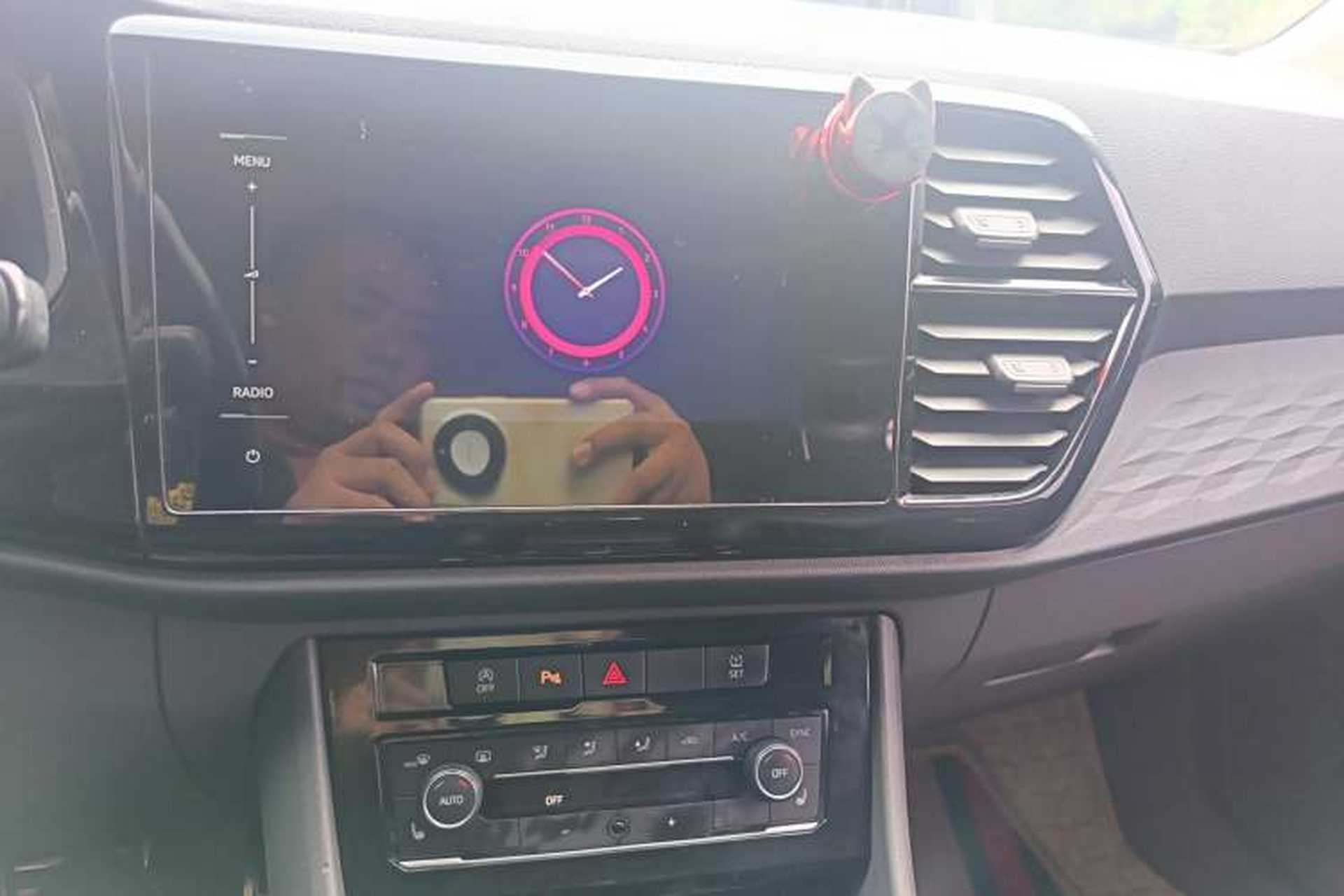 Used Jetta VS5 2019 280TSI Automatic Glory Edition Audio And AC Panel