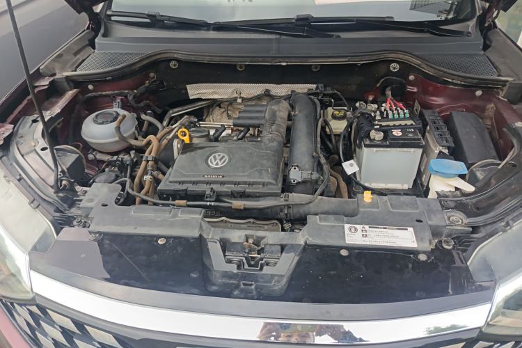 Used Jetta VS5 2019 280TSI Automatic Glory Edition Engine Bay