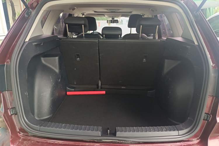 Used Jetta VS5 2019 280TSI Automatic Glory Edition Trunk
