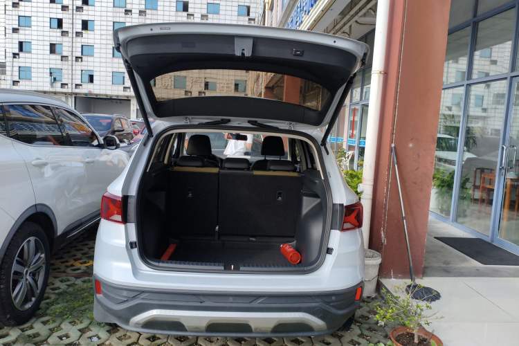 Used Jetta VS5 2019 280TSI Automatic Enjoyment Model Trunk