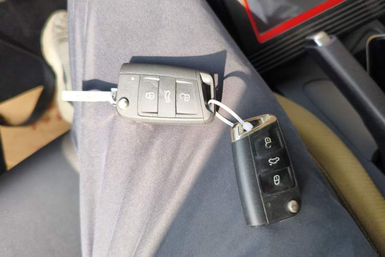 Used Jetta VS5 2019 280TSI Automatic Enjoyment Model Vehicle Key