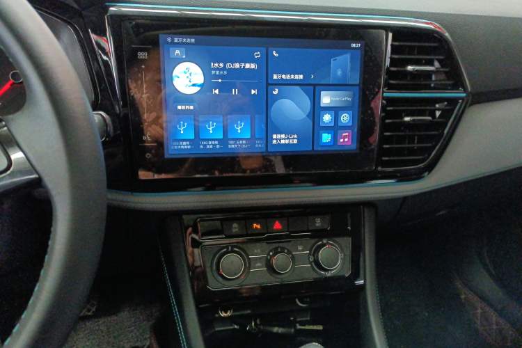 Used Jetta VS5 2023 280TSI Automatic High-Gloss Enjoyment Model Audio And AC Panel