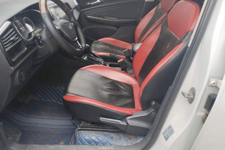 Used Jetta VS5 2021 280TSI Automatic Trend Edition Left Front Seat