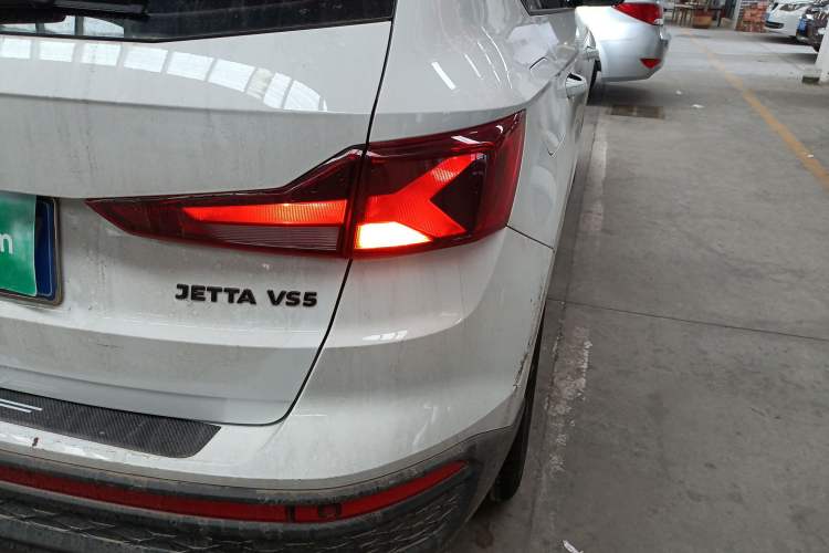 Used Jetta VS5 2023 280TSI Automatic High-Gloss Enjoyment Model Right Rear Taillight