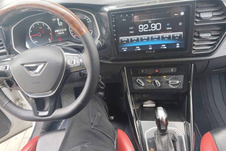 Used Jetta VS5 2021 280TSI Automatic Trend Edition Steering Wheel