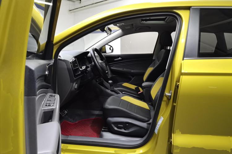Used Jetta VS5 2019 280TSI Automatic Glory Edition Left Front Seat