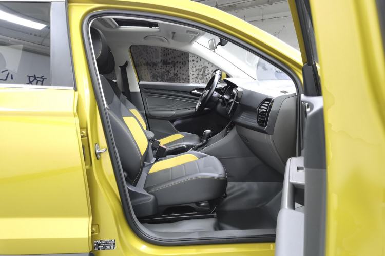 Used Jetta VS5 2019 280TSI Automatic Glory Edition Right Front Seat