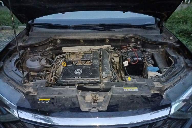 Used Jetta VS5 2019 280TSI Automatic Trend Model Engine Bay